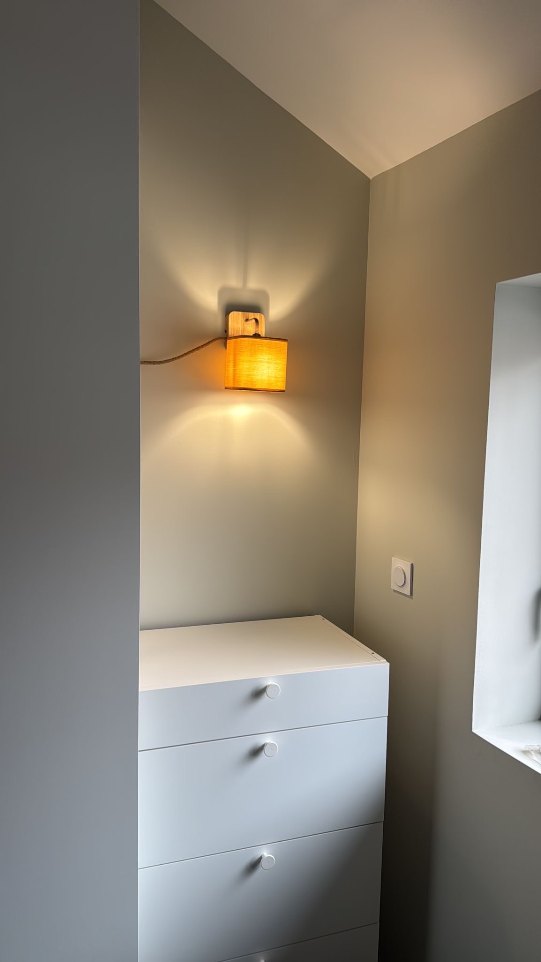 Applique murale bois & abat-jour lin