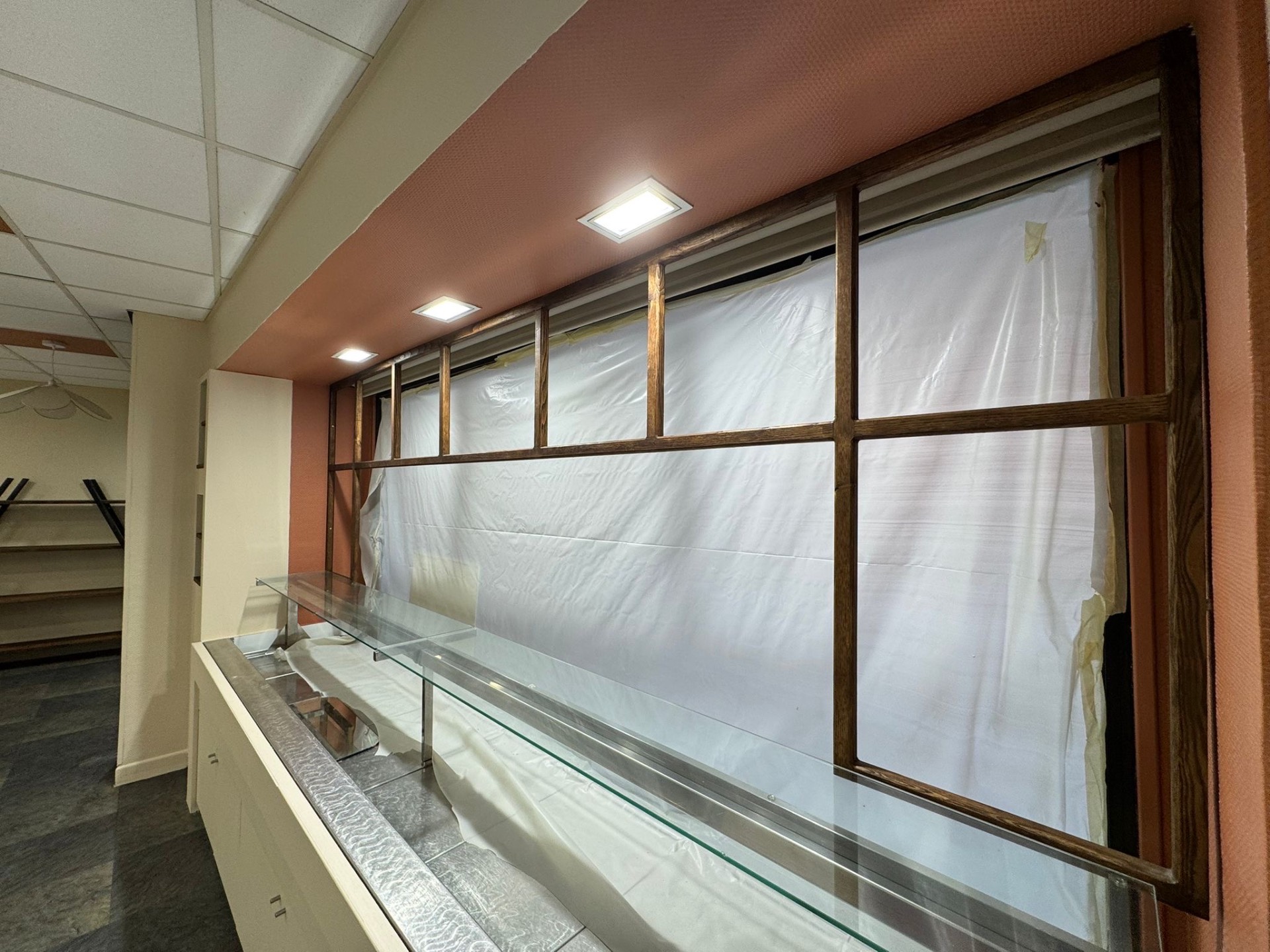 Verrière intérieure bois & vitrine