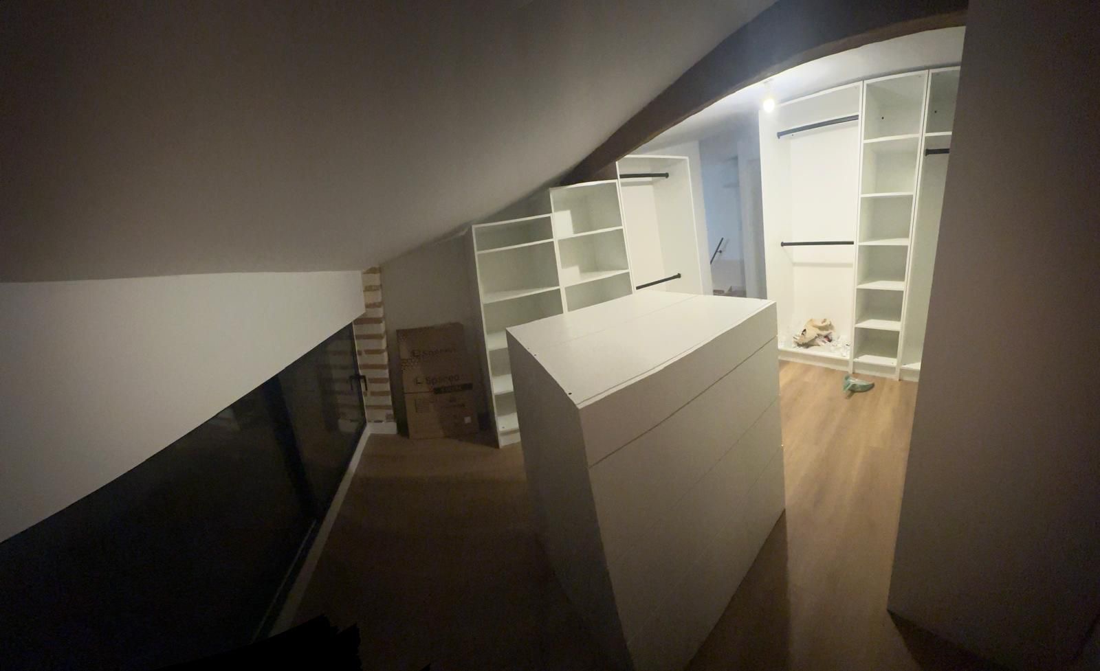 Dressing combles — îlot commode central
